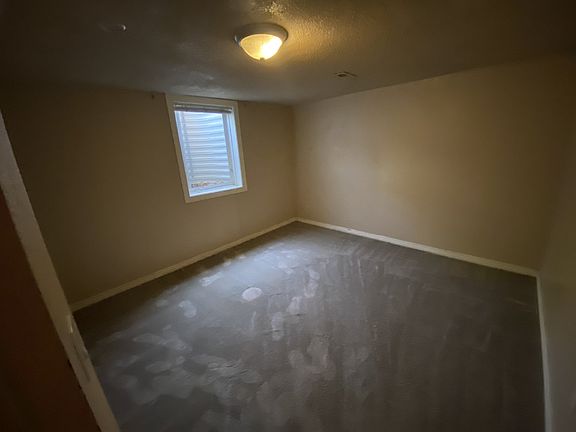 4th image of 2912B W 35th Ave