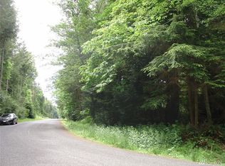 2600 Sandy Dr, Camano Island, WA 98282