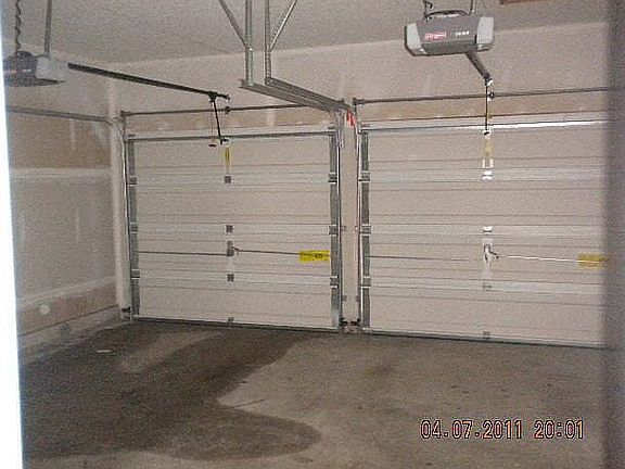 5th image of 703 Verneer Ct