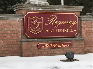 526 Regency Dr, Fishkill, NY 12524