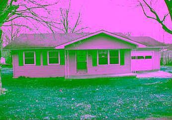1st image of 210 Dalton St