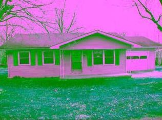 210 Dalton St, Henryville, IN 47126