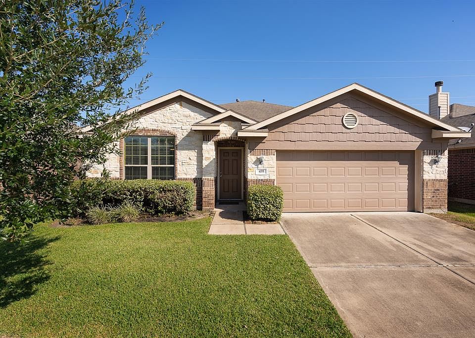 1st image of 435 De Coster Blvd