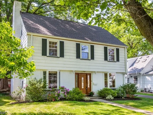 4 Elizabeth Rd, Montclair Twp., NJ 07043