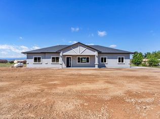 1604 W Siesta Dr, Pueblo West, CO 81007