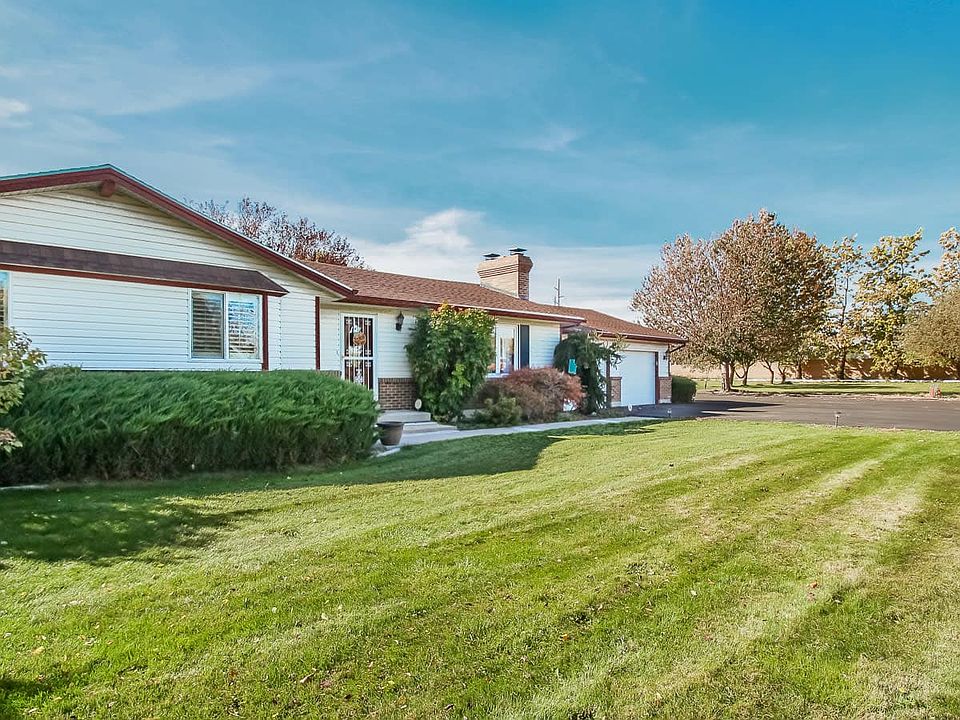 1st image of 2665 W Horseshoe Cir