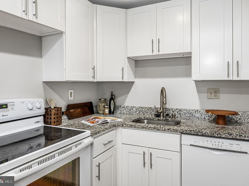 358358 Saybrook Ln Wallingford PA Zillow