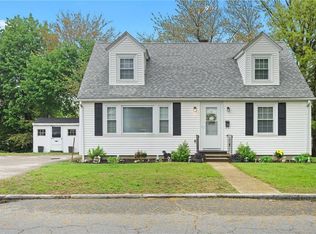 141 Burns St, Providence, RI 02904