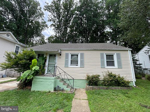 2nd image of 4120 Fairfax St