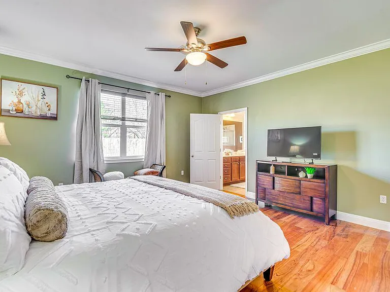 895 Solimar Way — Photo 14