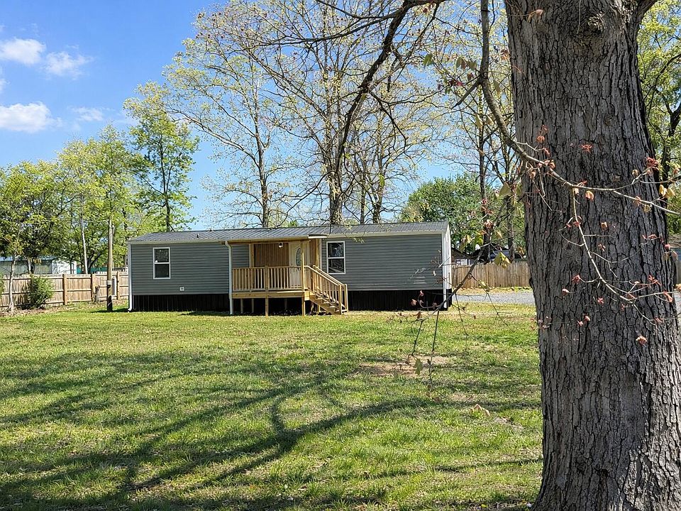 1st image of 1418 Fina Ln