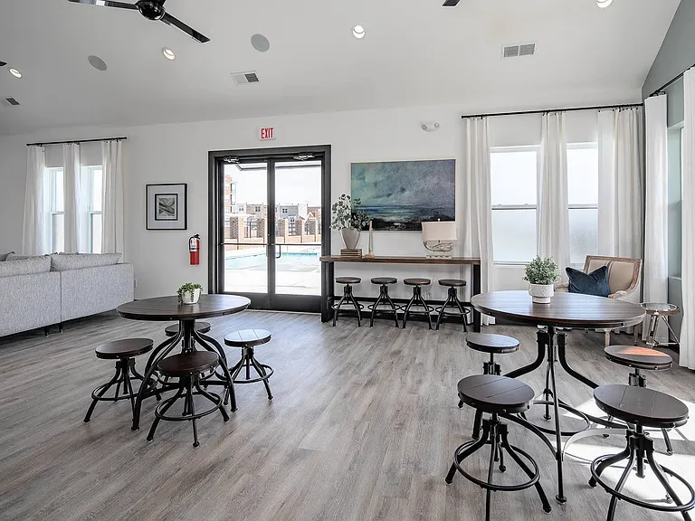 Crest at Burkitt Ridge Apartments — Photo 21