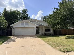1920 White Oak Cir, Round Rock, TX 78681