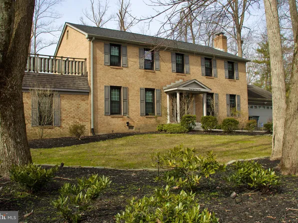 2824 Deerfield Dr, Ellicott City, MD 21043