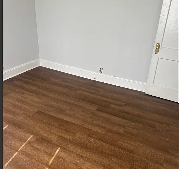 230 W Wood St — Photo 10