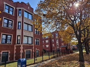 8201 S Michigan Avenue, Chicago, IL 60619