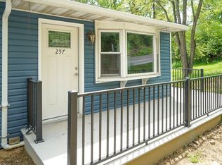 257 S Belmont Rd, Paradise, PA 17562