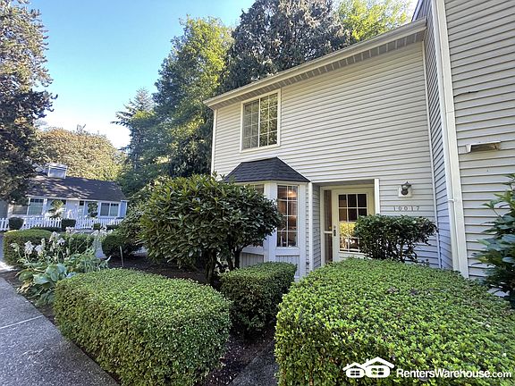 3rd image of 10017 NE 129th Pl