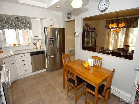 5th image of 2674 Orchard St
