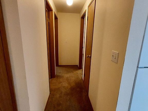 4th image of 9006 Main St E #Hw-13