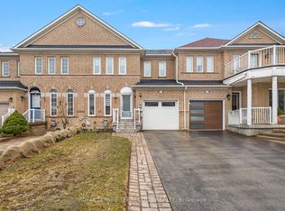 82 Timberwolf Cres, Vaughan, ON L4H 2W1