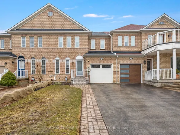 82 Timberwolf Cres, Vaughan, ON L4H 2W1