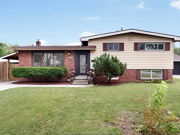 4100 Mount Royal Dr, Windsor, ON N9G 2C2