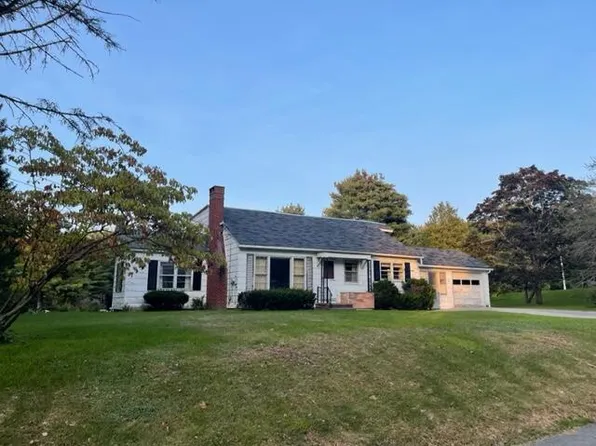44 Pierce Street, Gardiner, ME 04345