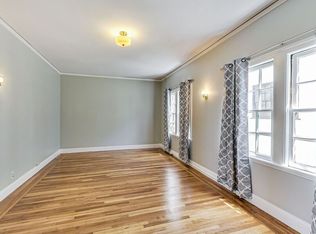 6048 Monroe Ave, Oakland, CA 94618