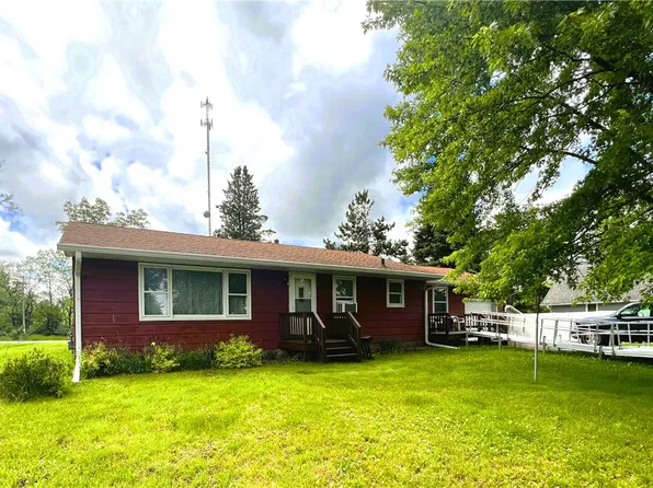 405 W Summit Avenue, Ladysmith, WI 54848