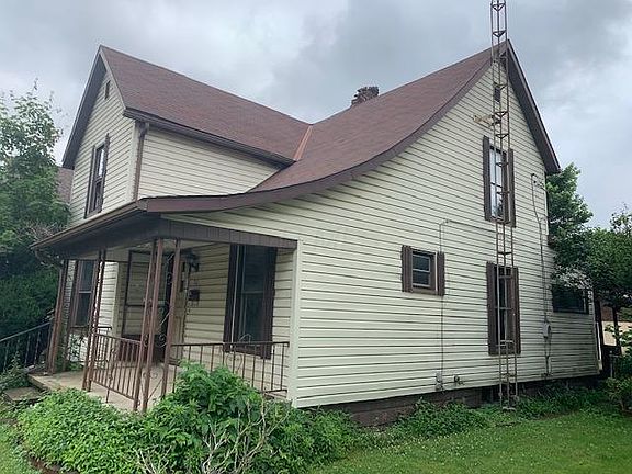 2nd image of 32 Bowers Ave
