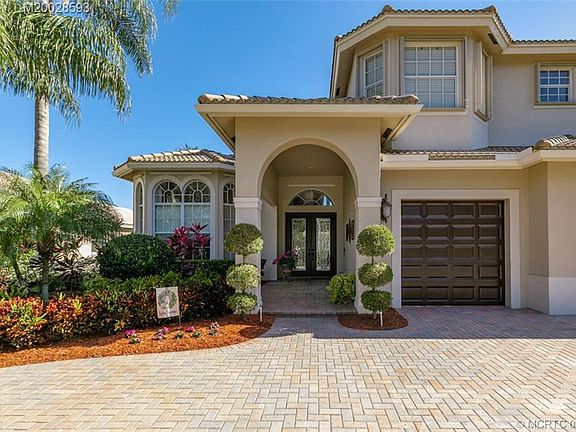 3rd image of 2257 SW Golden Bear Way