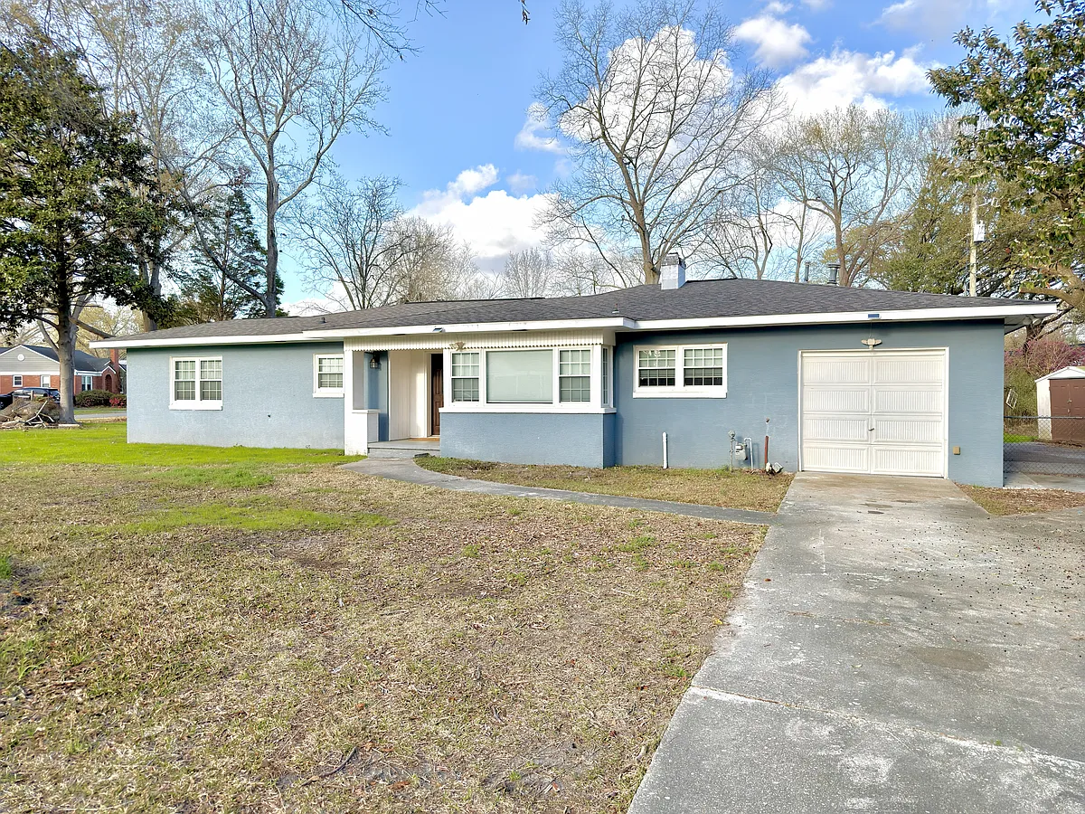 Building Photo - 1216 Eastwood Ave