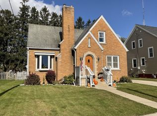 1710 24th St, Two Rivers, WI 54241