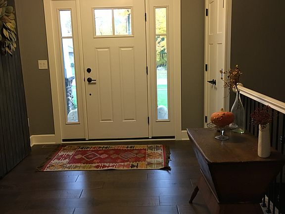 2nd image of 8528 Broxton Ct