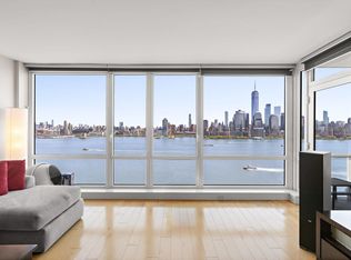 2 2nd St APT 2403, Jersey City, NJ 07302