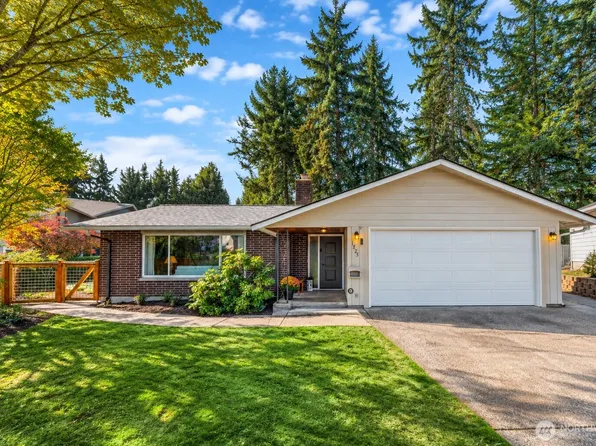 1825 Camas Avenue NE, Renton, WA 98056