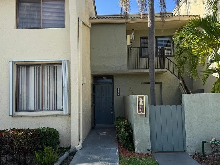 9552 SW 1st Ct #3-F — Photo 20