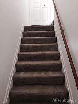 2nd image of 17407 Utica Oaks Ln