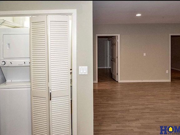 3rd image of 1001 O St #101