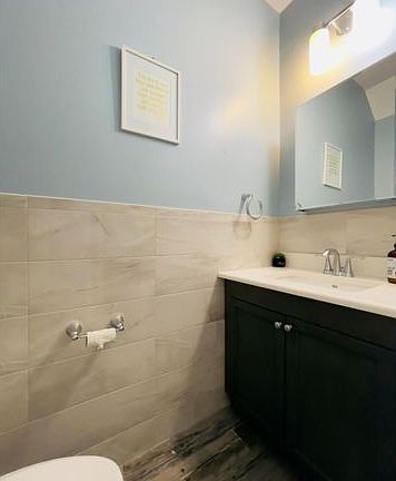 4th image of 6518 Seaspray Ave #A