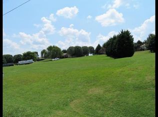 Gregory Rd, Greenback, TN 37742