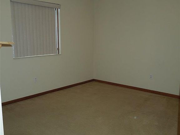 5th image of 30508 Oakridge Manor Dr