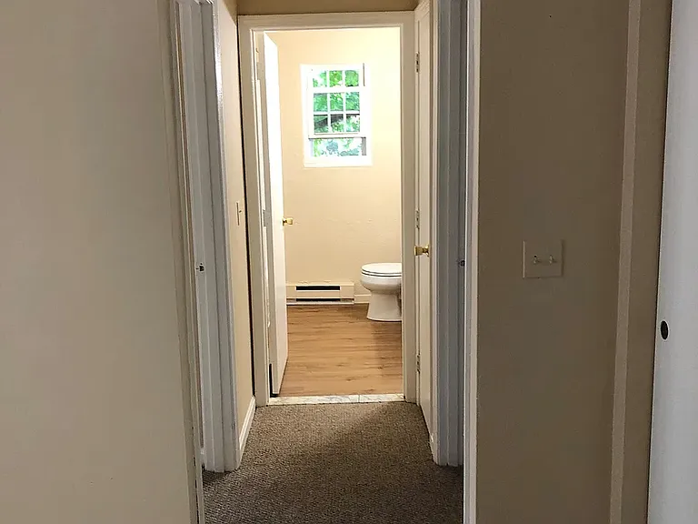 Barker Avenue Apartments — Photo 4