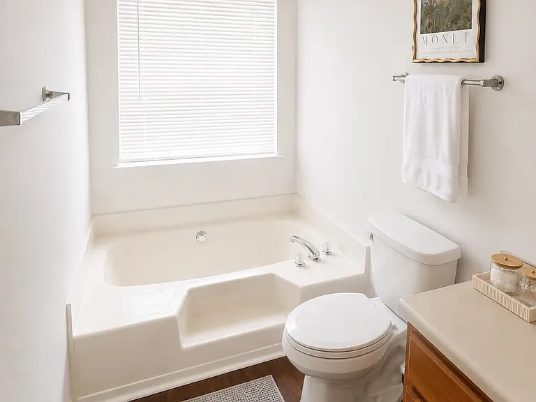5931 Green Meadow Way — Photo 7