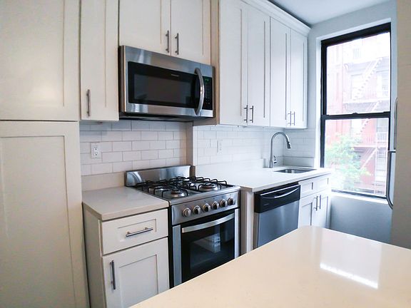 4th image of 201 W 84th St APT 5