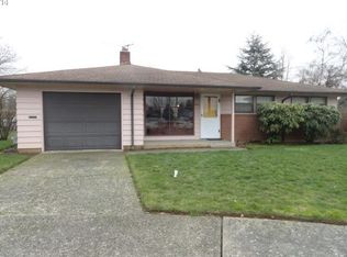 9934 SE Grant Ct, Portland, OR 97216