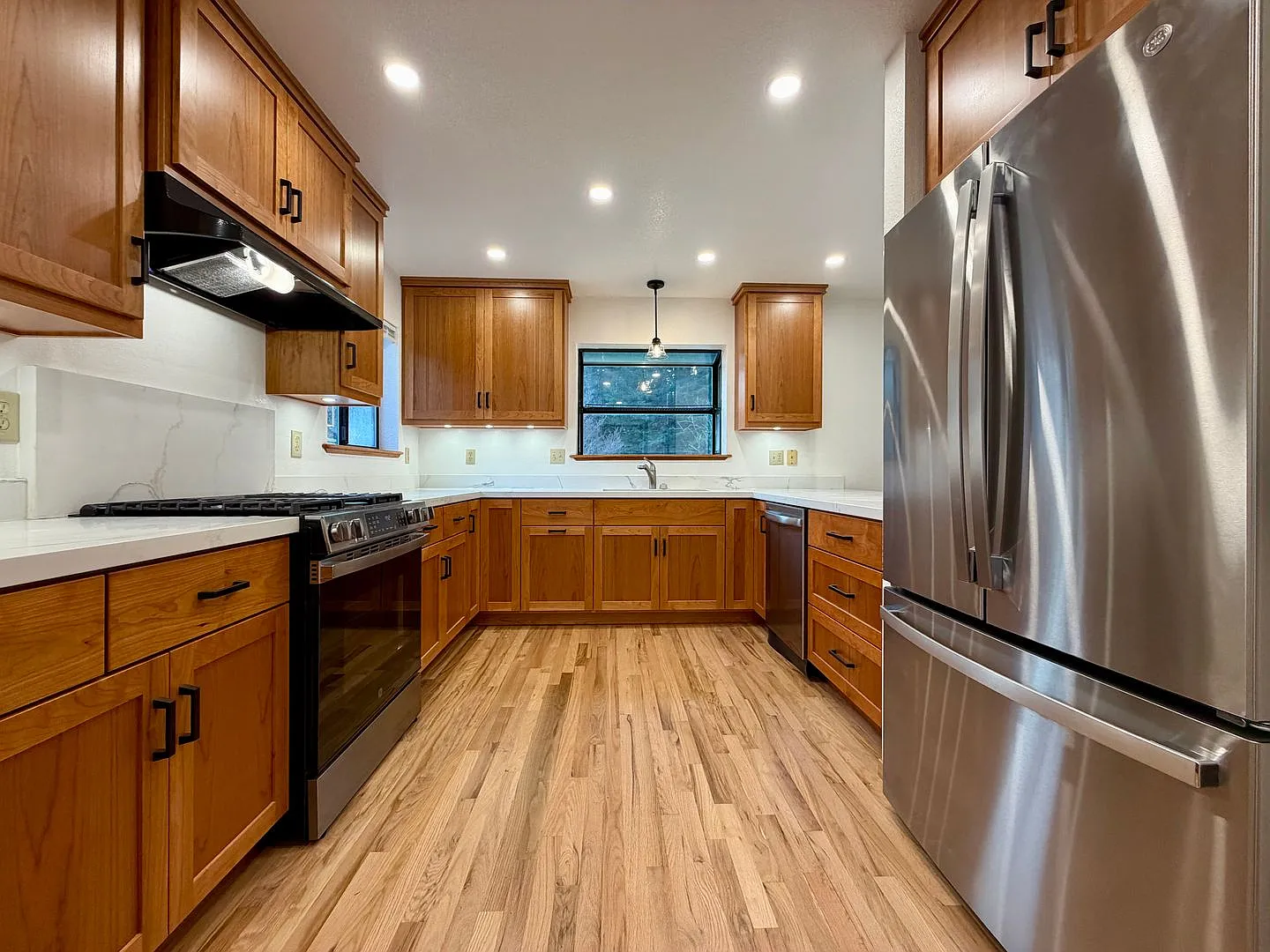 4036 Campton RD — Photo 4