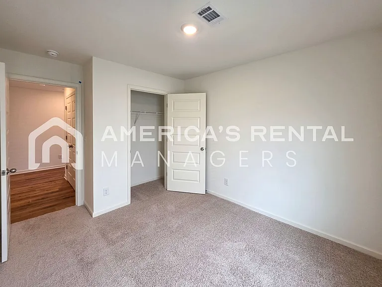 9314 Parkway Gardens Loop — Photo 35