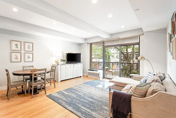 Sold by Compass | media 1